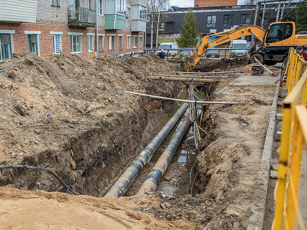 Ход реконструкции сетей теплоснабжения в поселке Старый Городок проверил Андрей Иванов Ход реконструкции сетей теплоснабжения в поселке Старый Городок проверил Андрей Иванов